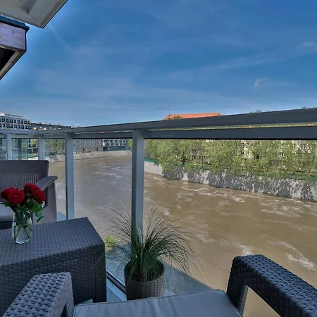Apart Bulwary Wroclaw Exterior photo